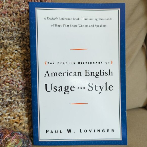The Penguin Dictionary of American English Usage and Style - Paperback pub. 2000 - Picture 1 of 4